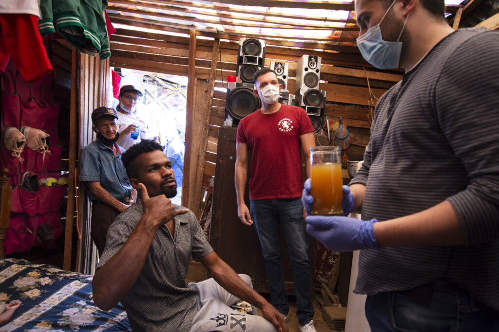 Feed, House & Educate Colombia's Most Vulnerable