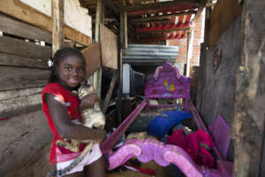 Feed, House & Educate Colombia's Most Vulnerable