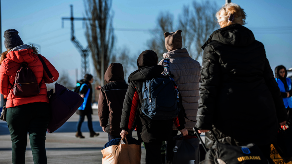 Support Migrants in Crisis this Winter Season