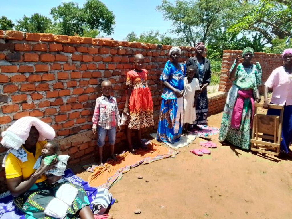 Rural mother's waiting for midwifery medical care