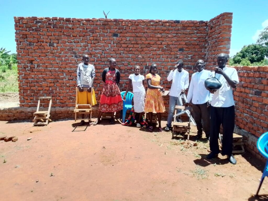 Need to build a waiting shade for rural patient's