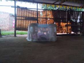 Provide mosquito nets for unsheltered orphans