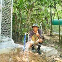 All systems go at JC's "ParaTi" capuchin area