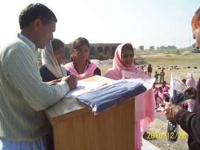 Murshida at a White Lotus event