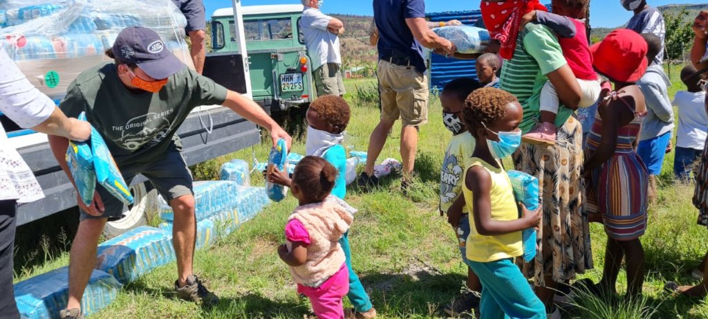 Food for children affected by South African Riots