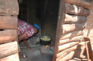 The 3-stone stove that emits toxic emissions