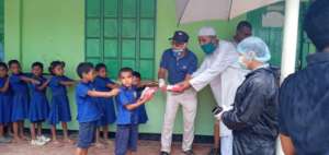 Tiffin Distribution in School