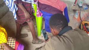 Video call with doctor to diagnose leg injury