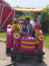 KidsOut - the Wacky Tractor Ride