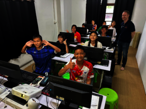 IT training at children's home 2a