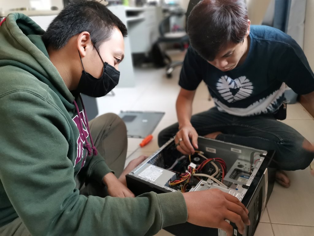 Help disabled Thai with IT work-study program