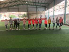 Burj el Barajneh camp girls team during a training