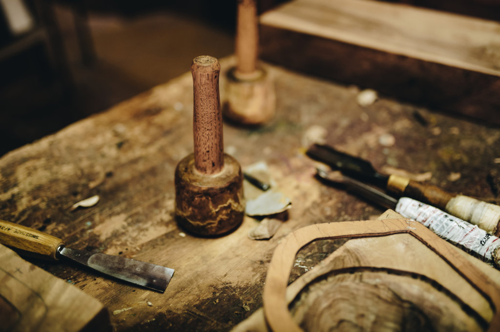 Train eight young Berber men in woodworking skills