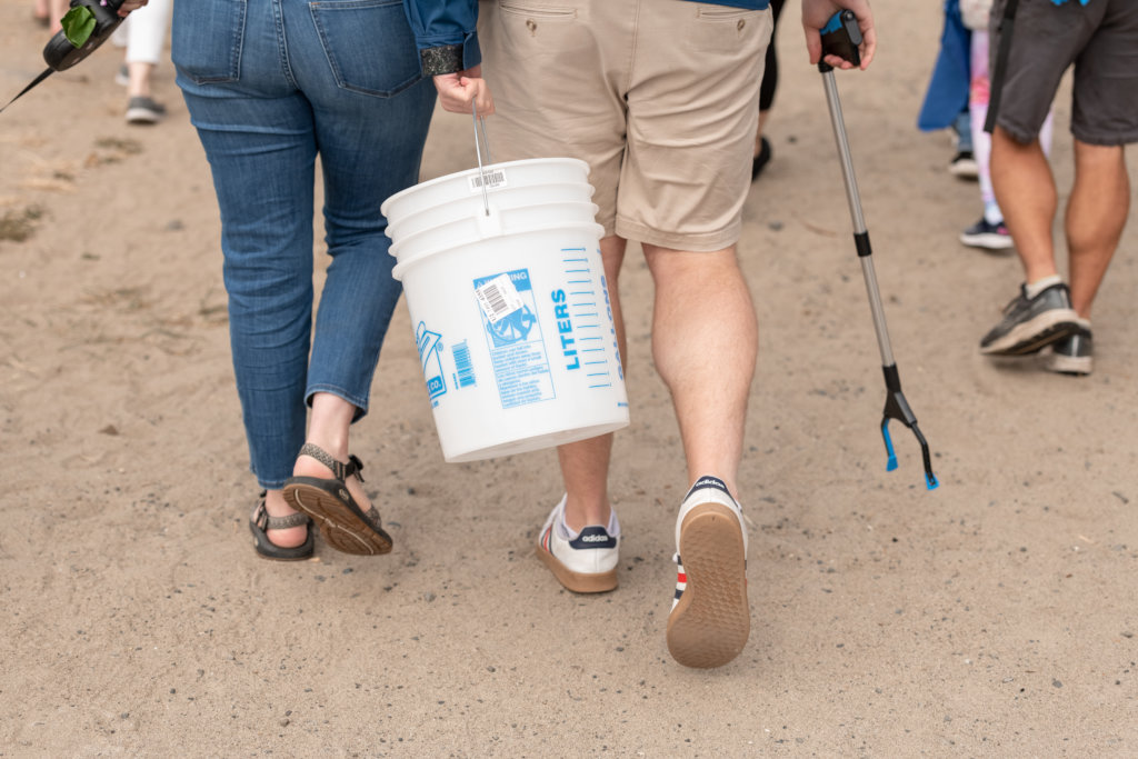 Mobilize 5,000 Volunteers at 200 Cleanups Annually