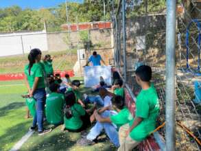 UniDeportes participants agree on group norms