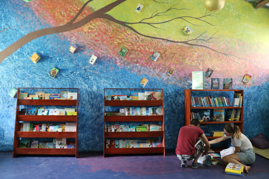 Youth Centre for 100+ Young Leaders in Honduras