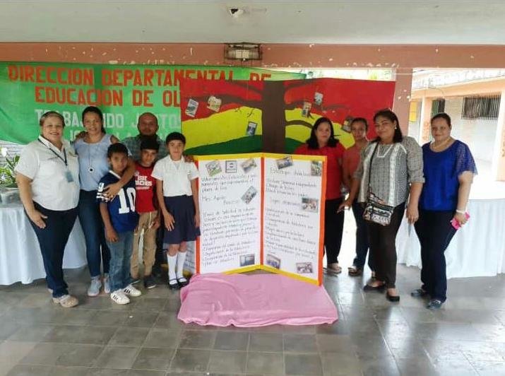 Youth Centre for 100+ Young Leaders in Honduras