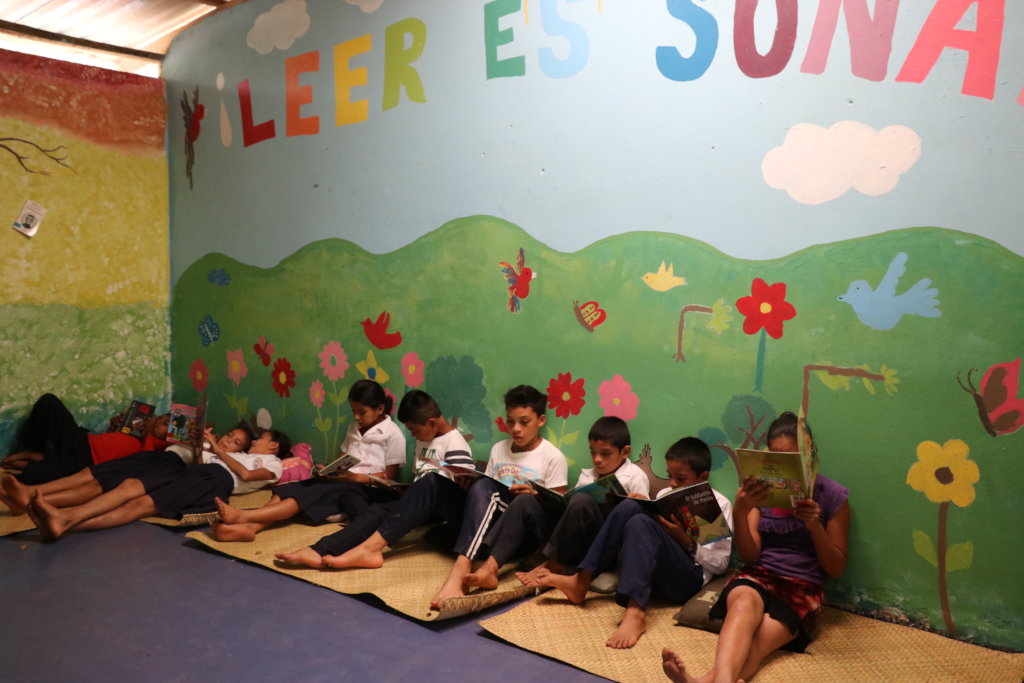 Youth Centre for 100+ Young Leaders in Honduras