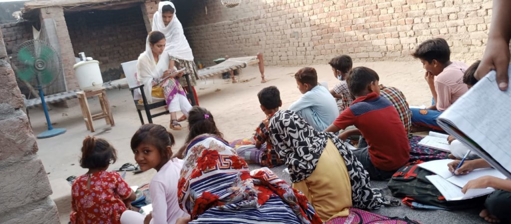 Enroll 1 million Pakistani street kids to school