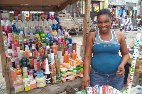 Help micro-entrepreneurs facing violence in Haiti