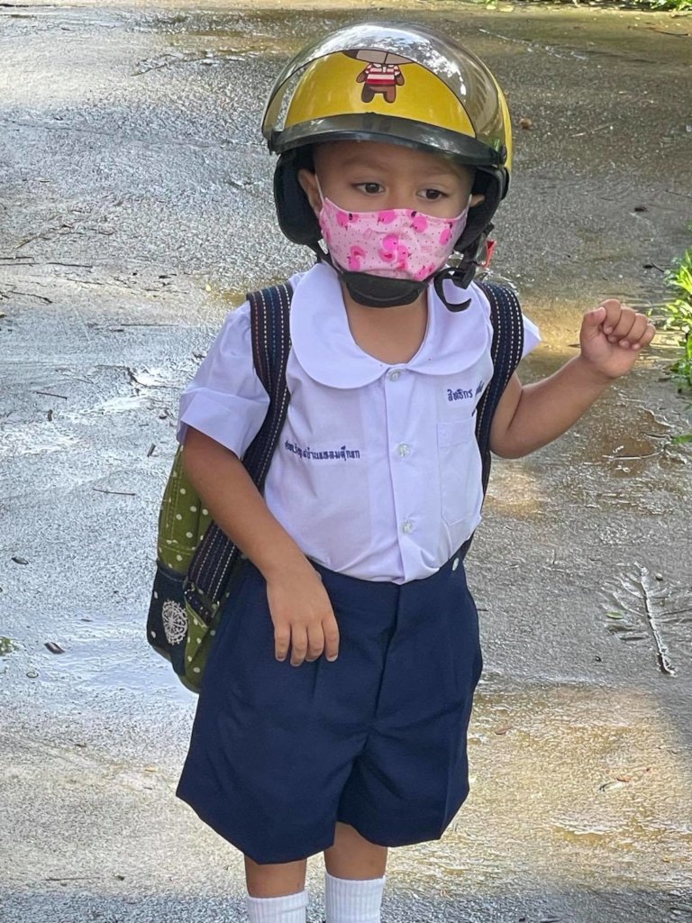 Helping our HIV+ Thai Children complete school