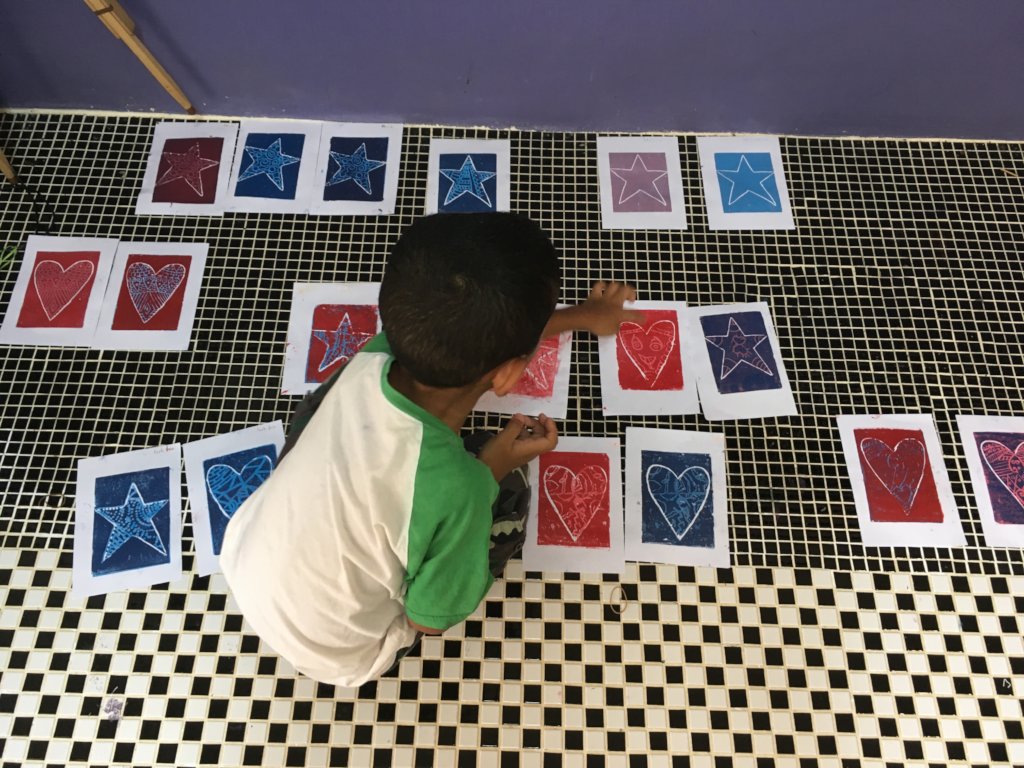 Helping our HIV+ Thai Children complete school