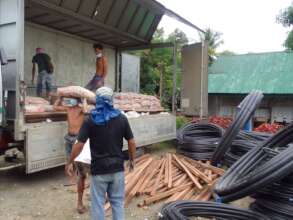 Unloading of materials