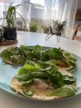 Bon app! Mixing CH + GT with fondue avocado tacos