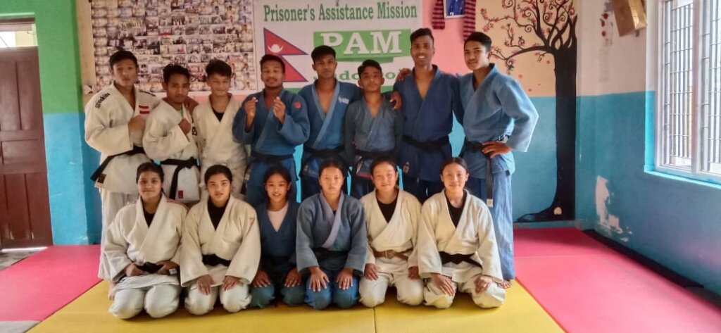 Judokas from the communities