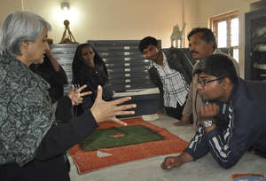 studying a bandhani in detail