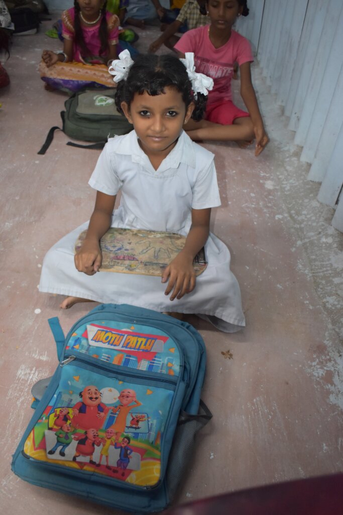 English & Digital: A New Future for 100 Slum Kids