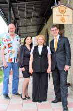 Dutch Ambassador Visits Bears & Berries