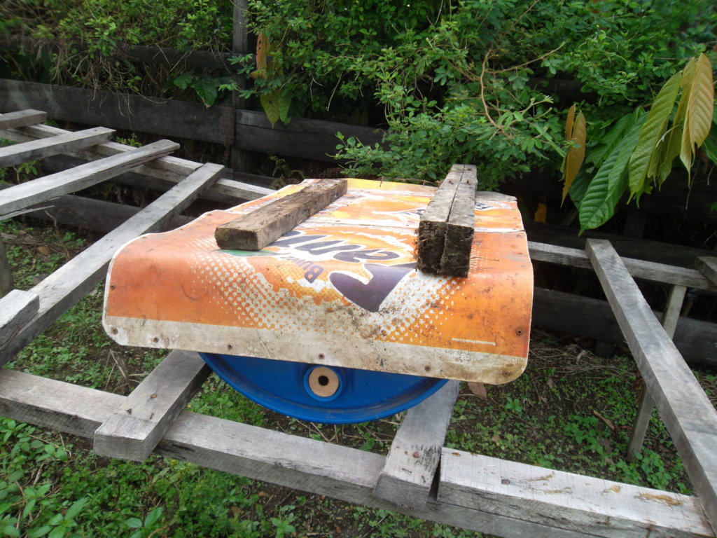 Empower 200 Cameroonian Refugee Women inBeekeeping