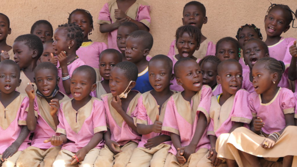 Help provide books to 300 children