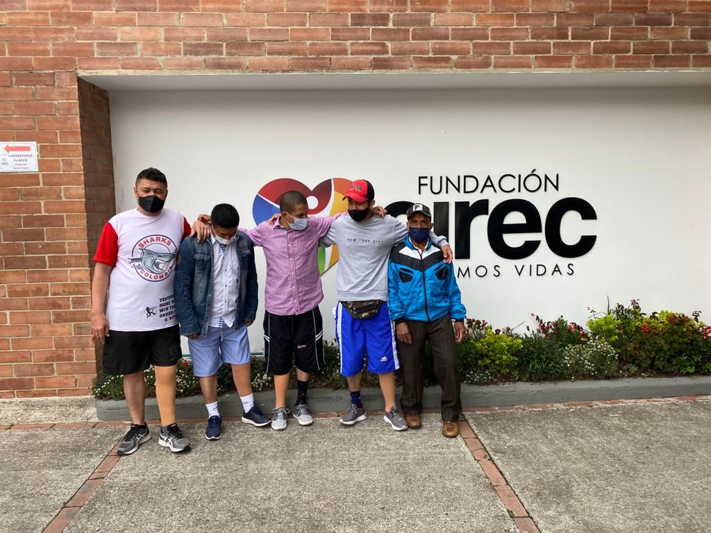 Donate prostheses for Colombian amputees