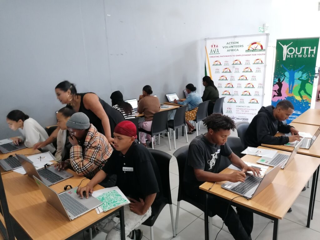 Youth assisted with using an online job portal