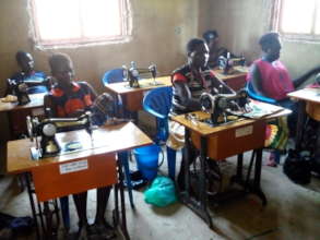 Tailoring trainees in class before second lockdown