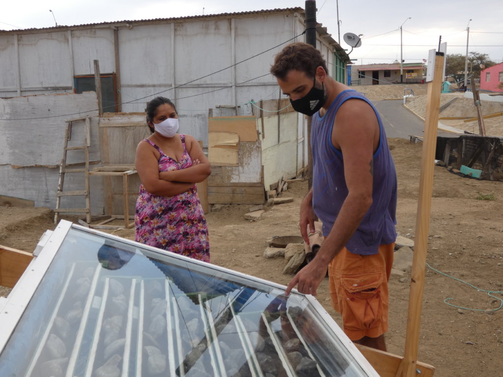 Solar Distiller, Clean Water Access for Lobitos