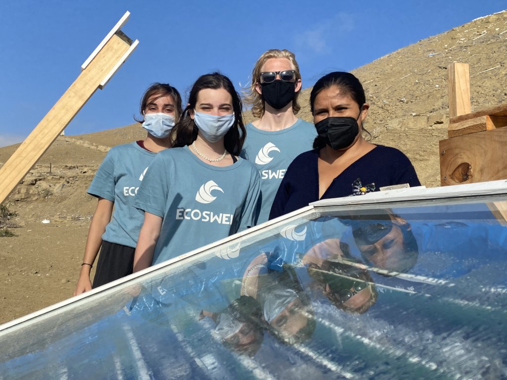Solar Distiller, Clean Water Access for Lobitos