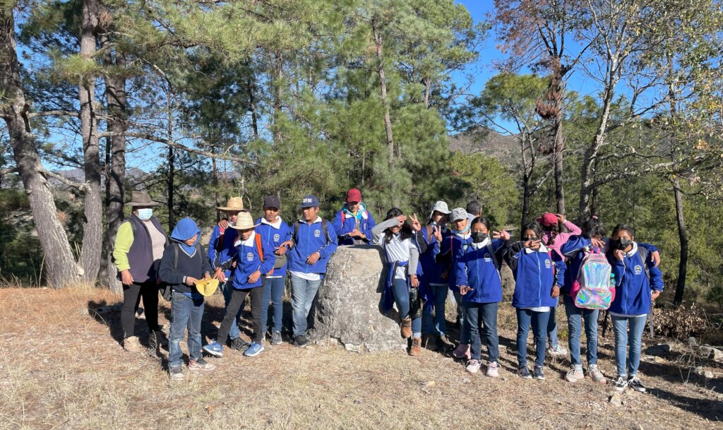 Elders teach students about communal territory