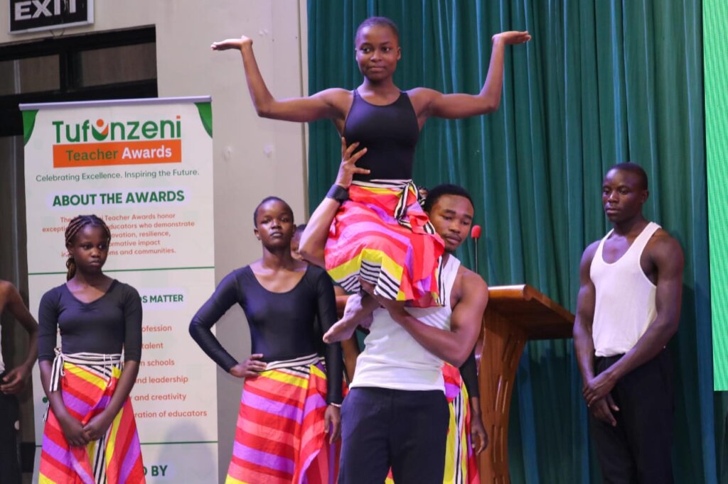 Support our Kibera Ballet School.