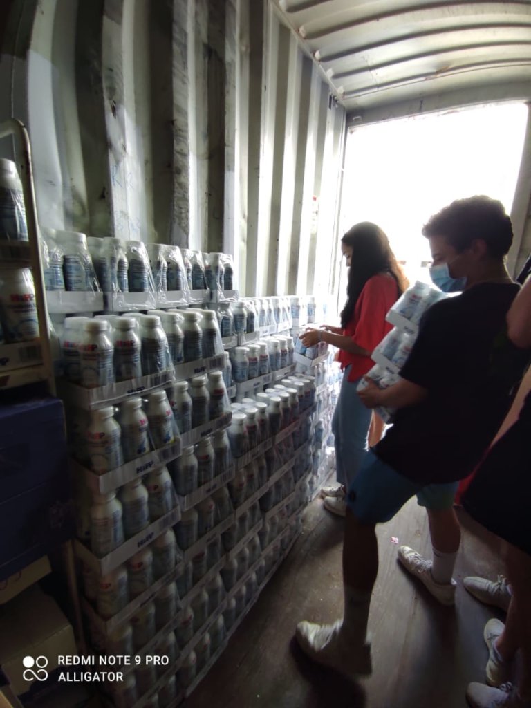 Offer food & education for 1000 refugees in Greece