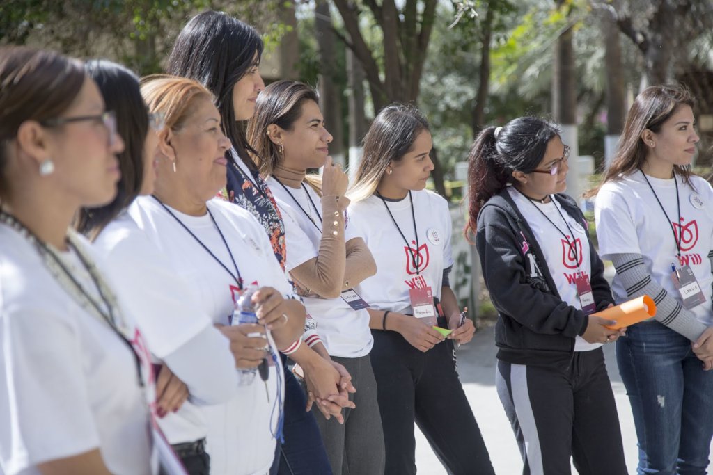 Mentoring For 1k At-Risk Young Women in Mexico