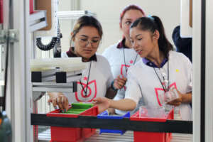 Mentoring For 1k At-Risk Young Women in Mexico