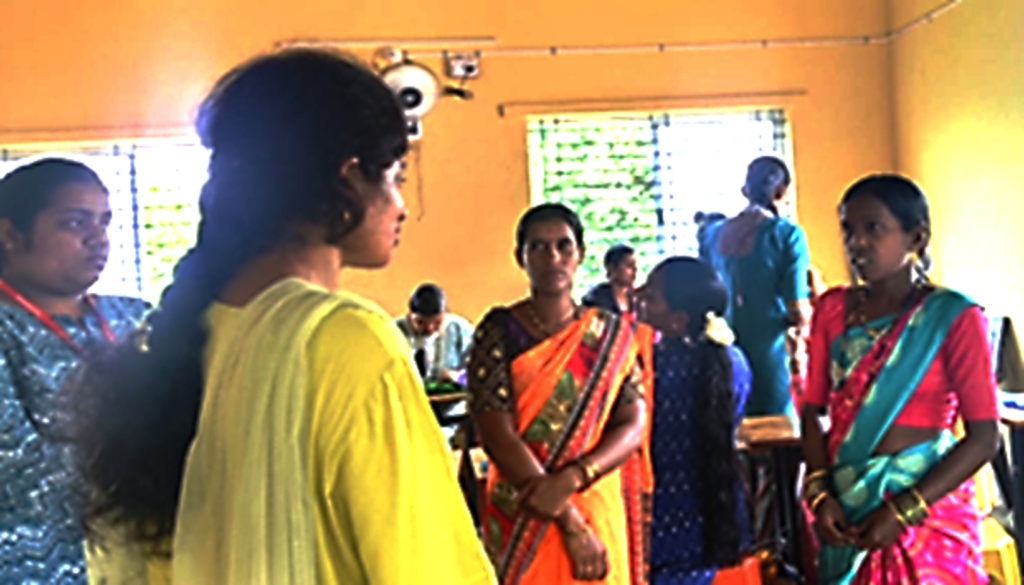 Support young changemakers in India