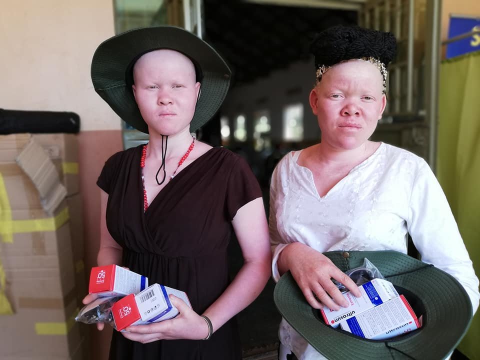 End skin cancer for people with albinism in Uganda