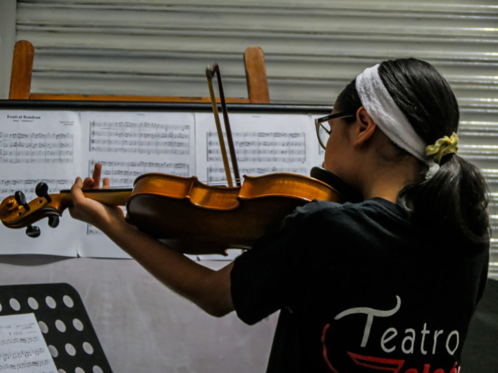 Art: transforming tool in 250 Colombian Children