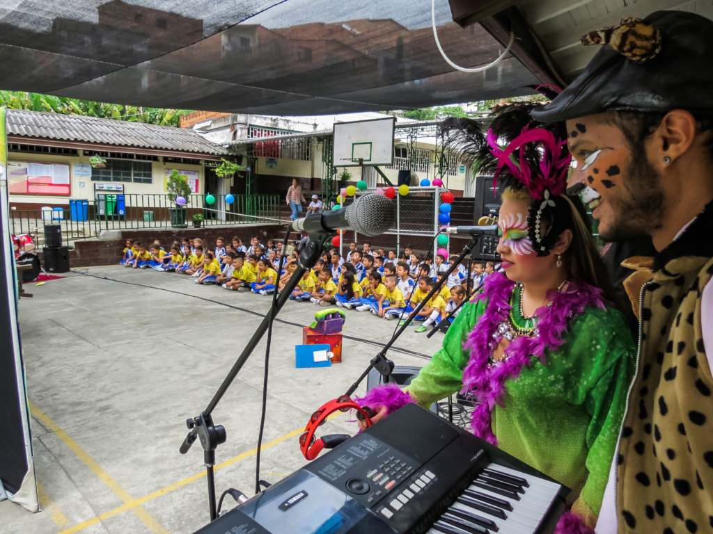 Art: transforming tool in 250 Colombian Children
