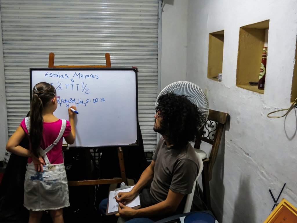 Art: transforming tool in 250 Colombian Children