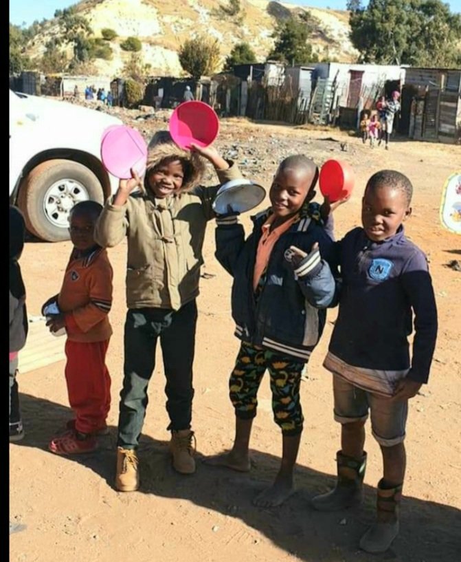 Food aid for Women & Children In South Africa